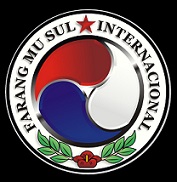 Официальная эмблема Farang Mu Sul International
